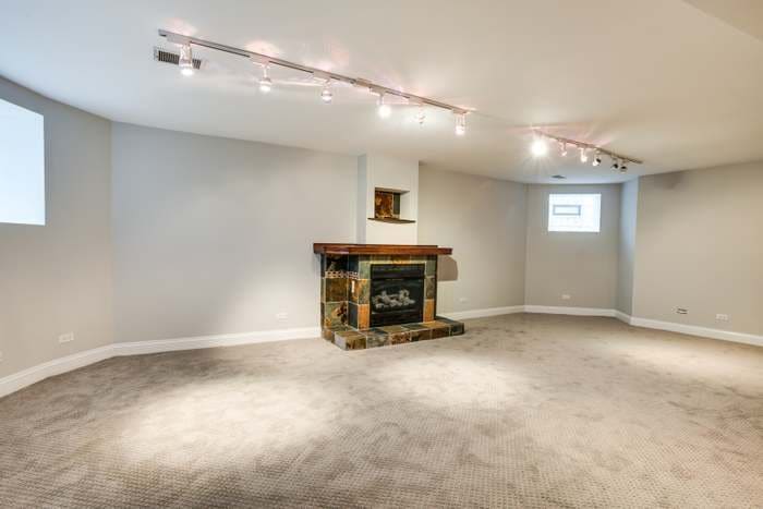 Lower level living room - 5012 S Calumet Ave