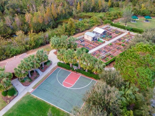 Building Photo - 5011 Sandy Brook Cir
