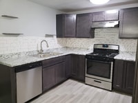 Building Photo - 1001 Bell Dr