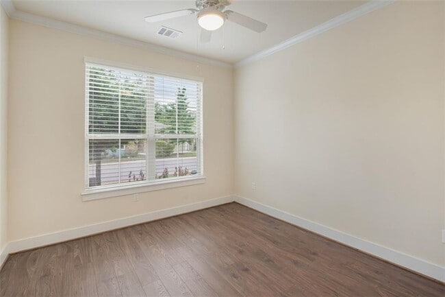 Building Photo - 10639 Wills Lp