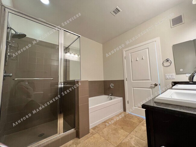 Building Photo - ***MOVE IN SPECIAL***Scottsdale Luxury 2 Bed Condo with Mountain Views - Gated Artesia - Utilitie...