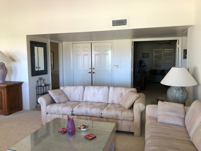 Building Photo - Amazing Golf Course Home in 45+ Active Adult Resort Community!!!  Available for April 16, 2026 th...