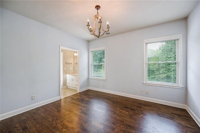Building Photo - 105 Chablis Ct