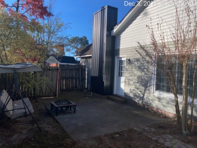 Building Photo - 6705 Pacific Ave