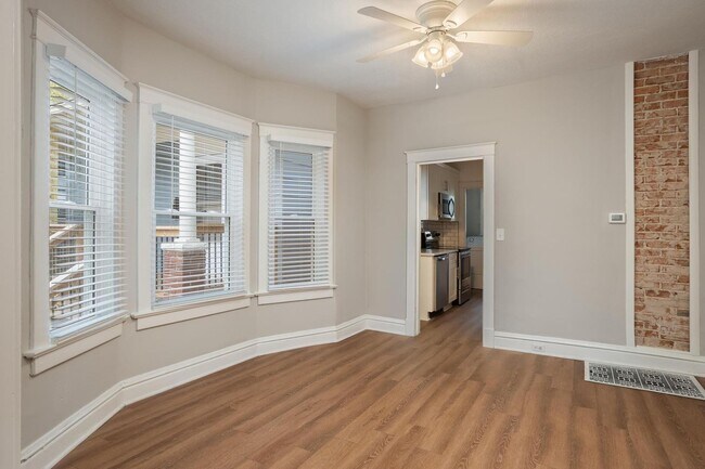 Building Photo - 4122 Locust St