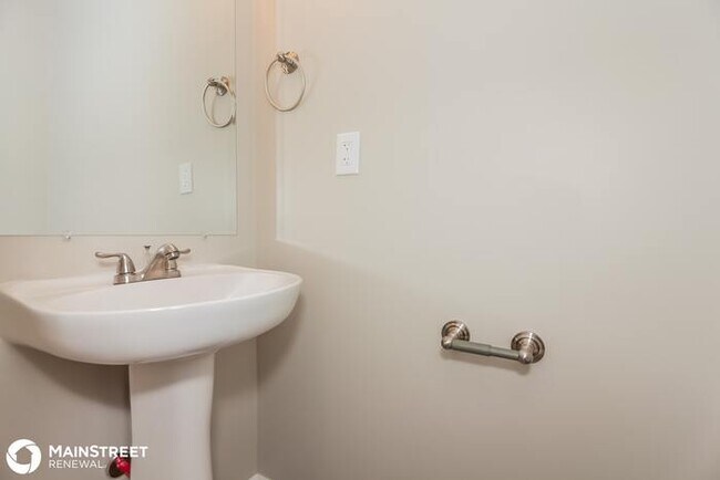 Building Photo - 934 GRASSY PATCH LN, CHARLOTTE, NC 28216
