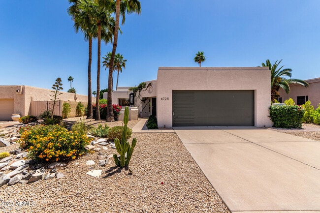 Building Photo - 6725 E Kelton Ln