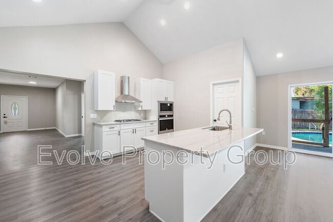 Building Photo - 1521 Massachusetts Ave