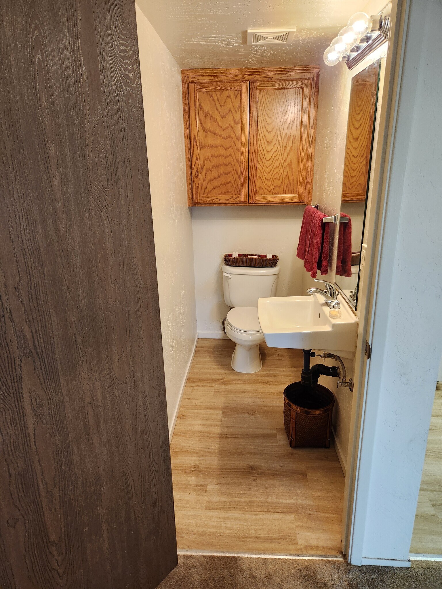 Building Photo - 6043 Leafwood Dr