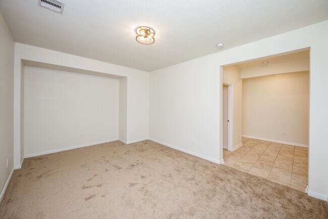 Building Photo - 4614 Westgreen Rdg Rd