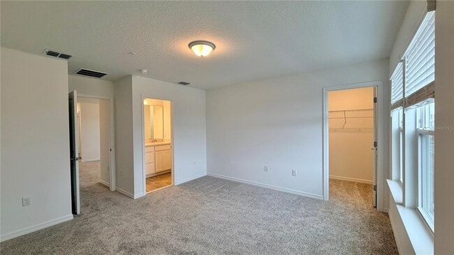 Building Photo - 11523 Harborview St