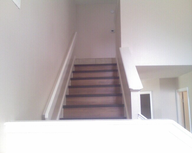 Building Photo - 2472 Lake Jackson Cir