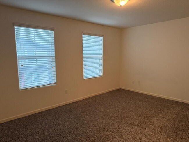 Building Photo - 3569 Magnificent Way