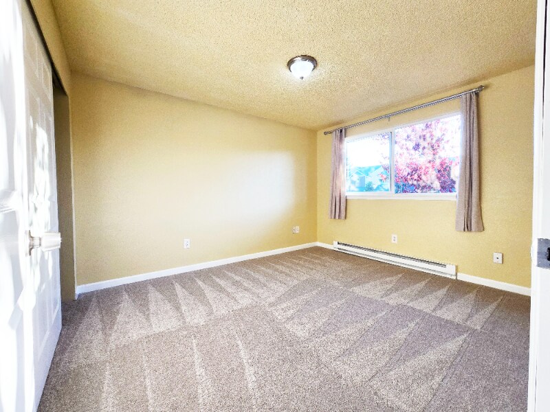 Building Photo - 4031 S Warner St