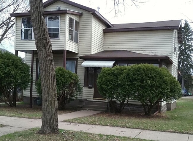 Primary Photo - 1604 Adams St