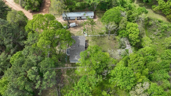 Building Photo - 7865 Pinecone Ln