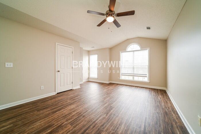 Building Photo - 1038 Wynnbrook Ln