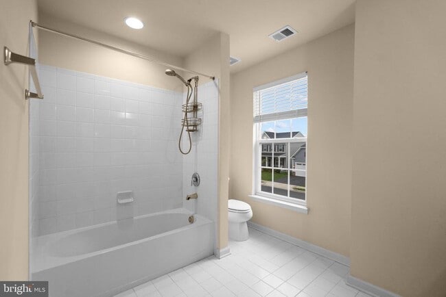 Building Photo - 290 Norland Knoll Dr