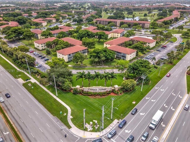 Building Photo - 1300 SW 125th Ave