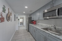 Building Photo - Millcroft Apartments