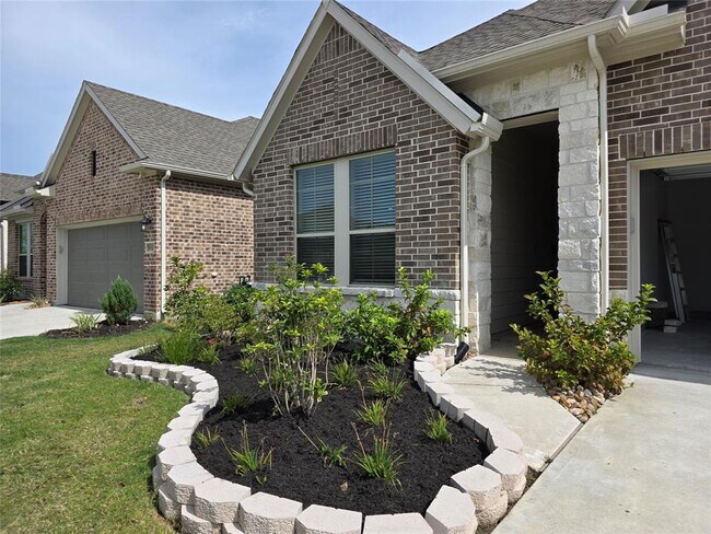 Primary Photo - 18327 Midnight Stone Ln