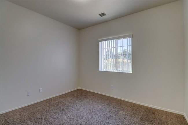 Building Photo - 7750 Spouse Dr