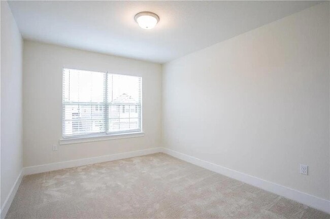 Building Photo - 13901 Eucalyptus Bnd
