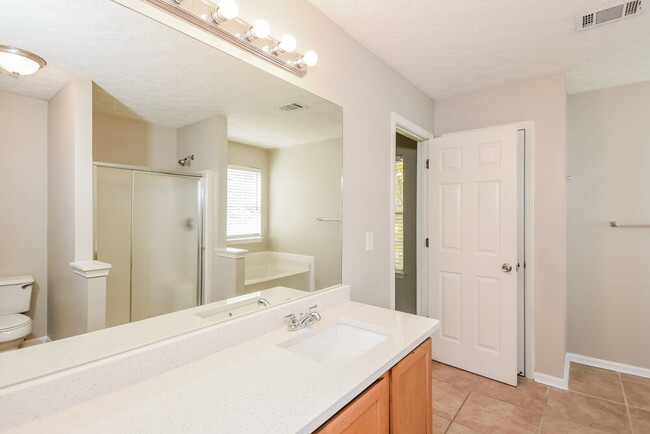 Building Photo - 381 Clearsprings Dr