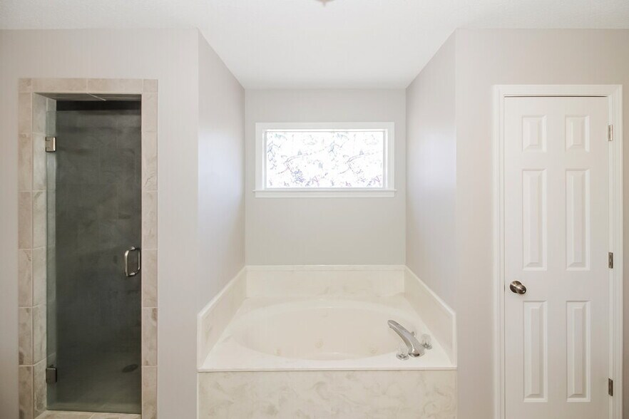 Building Photo - 4172 Hidden Fern Ln N