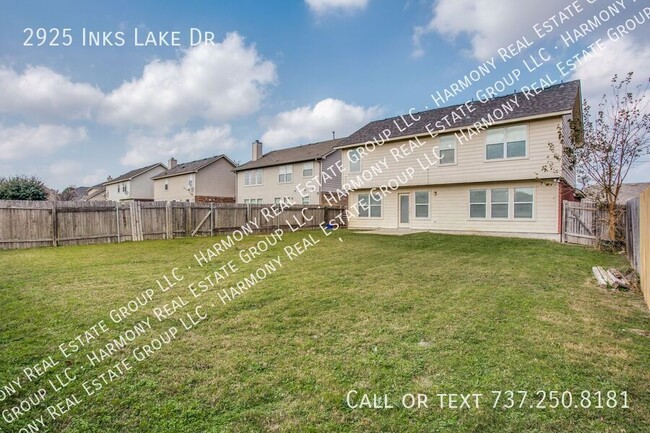 Building Photo - 2925 Inks Lake Dr