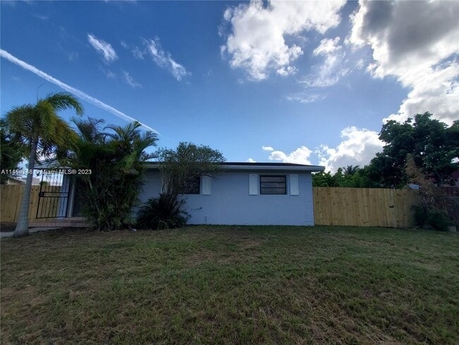 Building Photo - 11410 SW 193rd St