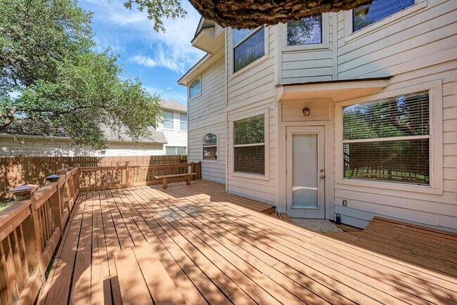 Building Photo - 11128 Sandstone Trail