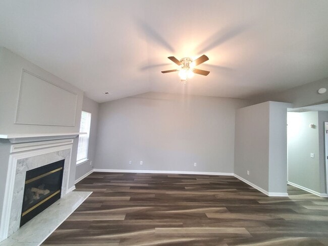 Building Photo - Coming Soon!! Beautiful Home Available for...