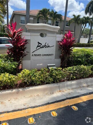 Building Photo - 5357 SW 125th Ave