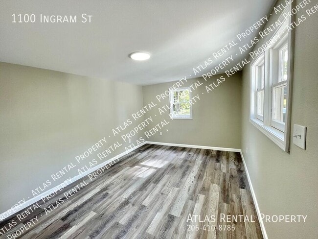 Building Photo - 1100 Ingram St