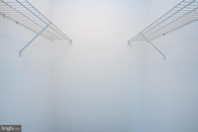 Building Photo - 5 Rafting Way