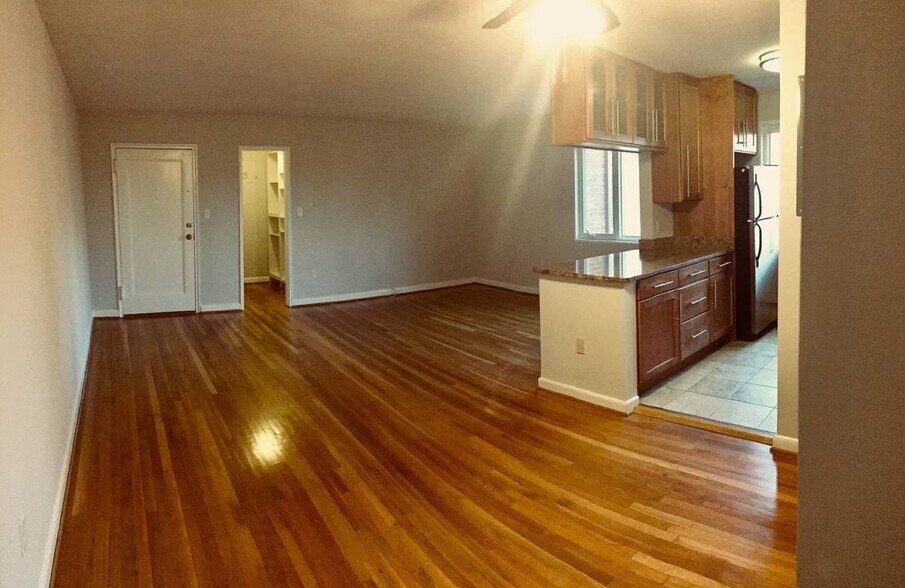 Open Floorplan: Kitchen, Living Room, Dining Room - 111 Lee Avenue