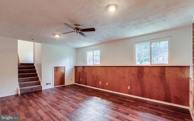 Building Photo - 2320 Ironwood Dr