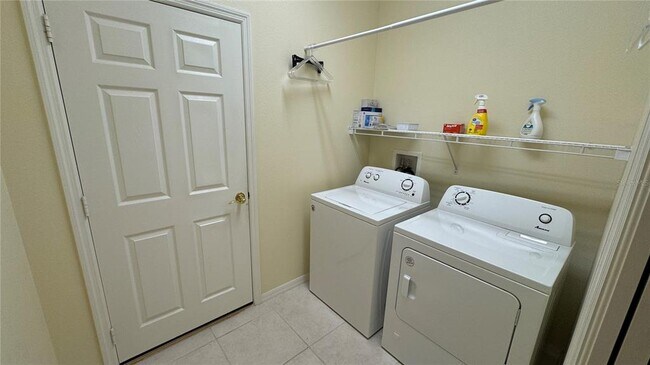 Building Photo - 4279 Cascade Falls Dr