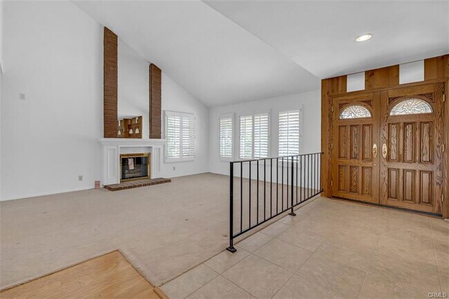 Building Photo - 551 S Paseo Lucero
