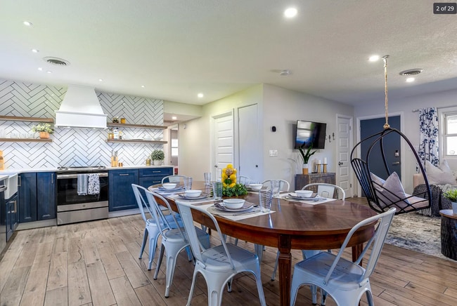 Building Photo - 4112 Dublin St