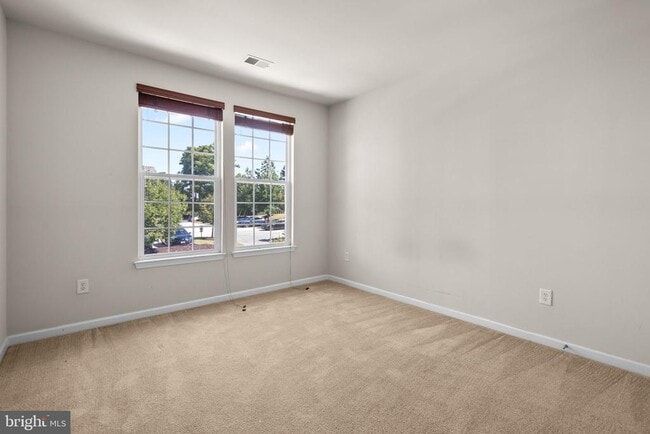 Building Photo - 1616 Hardwick Ct