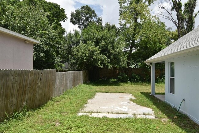 Building Photo - 711 20th St