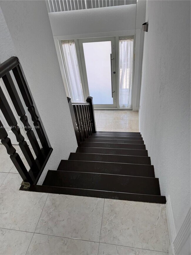 Building Photo - 3080 Bird Ave