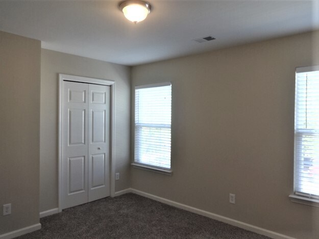 Building Photo - 5329 Deep Blue Ln