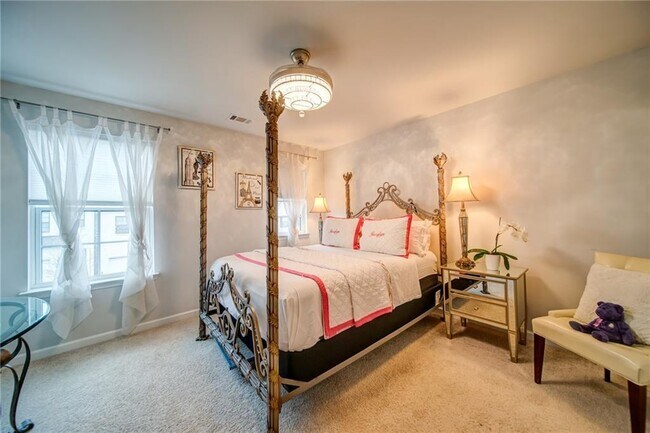 Building Photo - 3493 Amarath Ter