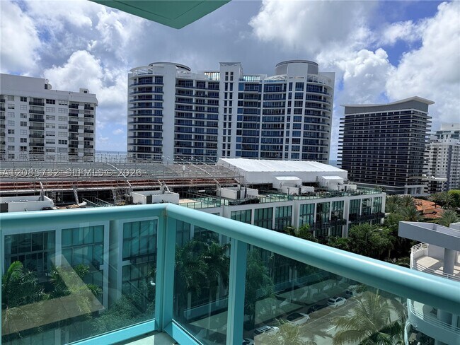 Building Photo - 6000 Indian Creek Dr
