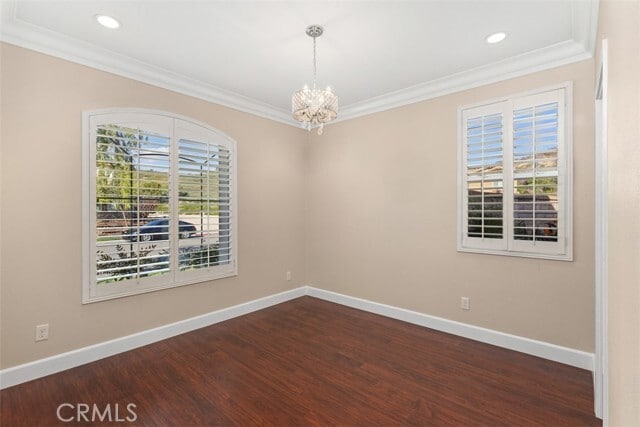 Building Photo - 2854 Alamitos Rd