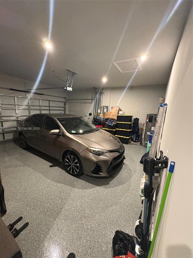 Building Photo - 5020-5124 124th Ave E