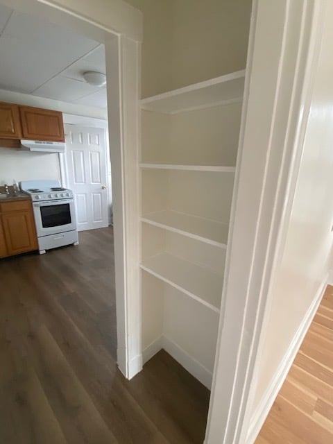 Building Photo - 860 Broad St